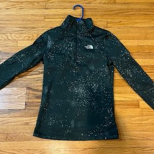 The North Face Womens 1/4 Zip Size Hunter Green with white